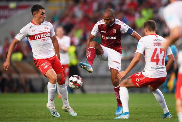 宫鲁鸣分管男篮备战工作 CBA恢复全员体测