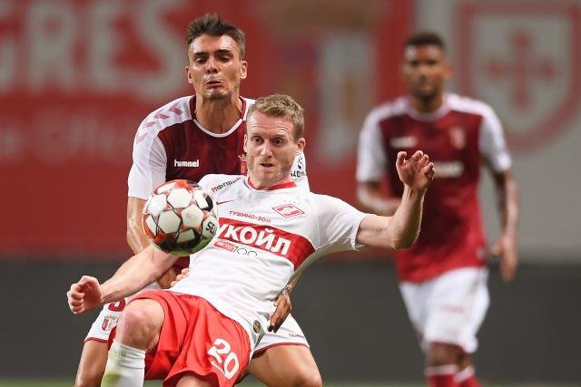 赵嘉义30分青岛胜同曦 贺希宁21分深圳负新疆