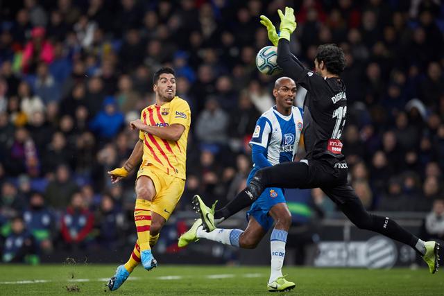 韩德君17+14辽宁险胜宁波 原帅20分山西胜上海